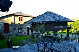 Apartamentos Rurales Ron