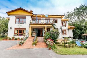 Apartamentos Trébede 