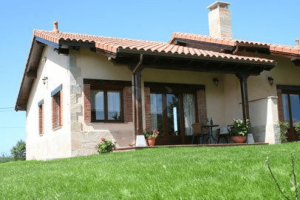 Apartamentos Rurales La Carbayala