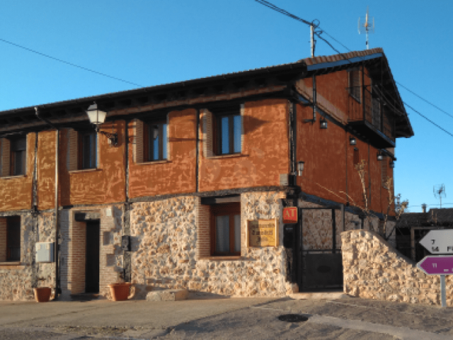 Apartamentos Turísticos Julia