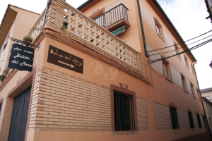 Apartamentos Balcón del Mesa