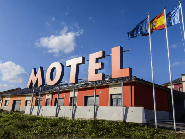Motel Cancún Luanco Avilés